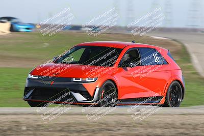 media/Dec-21-2025-Speed Ventures (Sun) [[49cb7d784c]]/Black Group/Session 2/